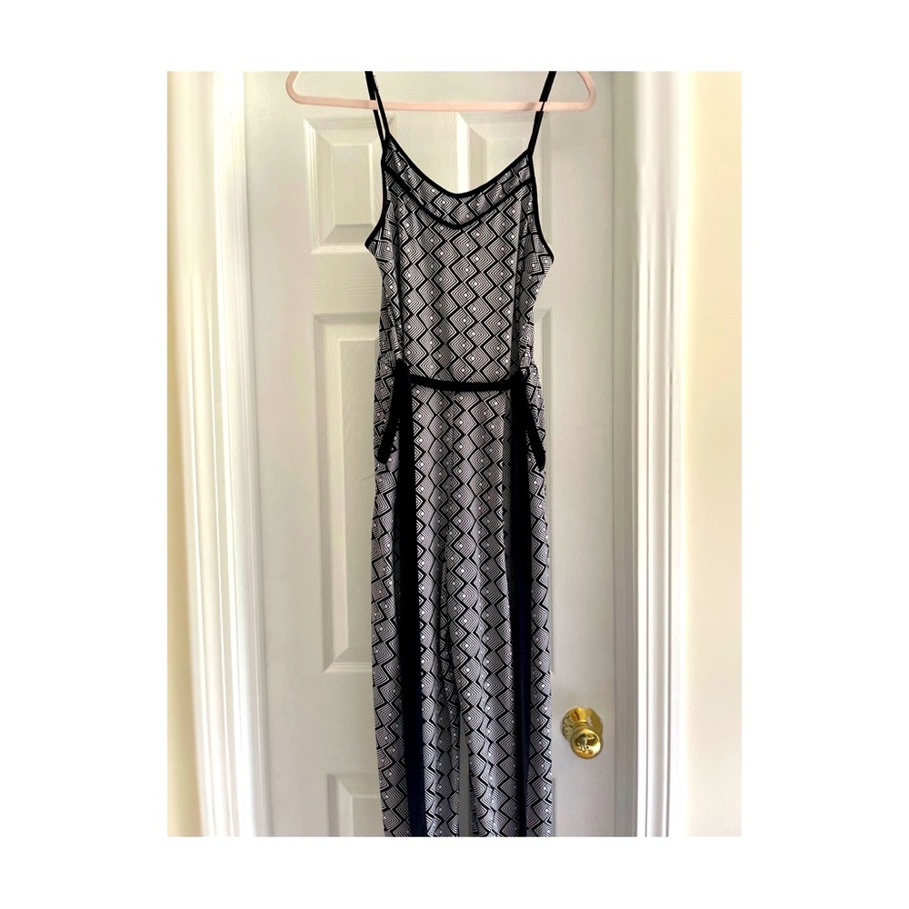 Monteau Black & white geometric pattern jumpsuit